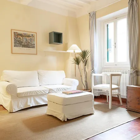 Апартаменты Sweet San Frediano